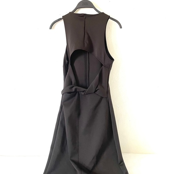 Zara black Neophrene-effect cut out twisted maxi dress - Picture 7 of 12